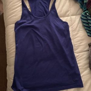Nike workout top